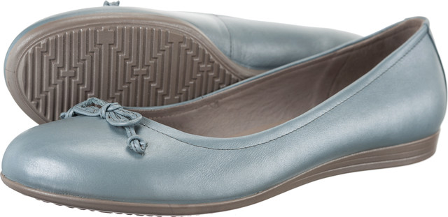 ecco touch 15 flats